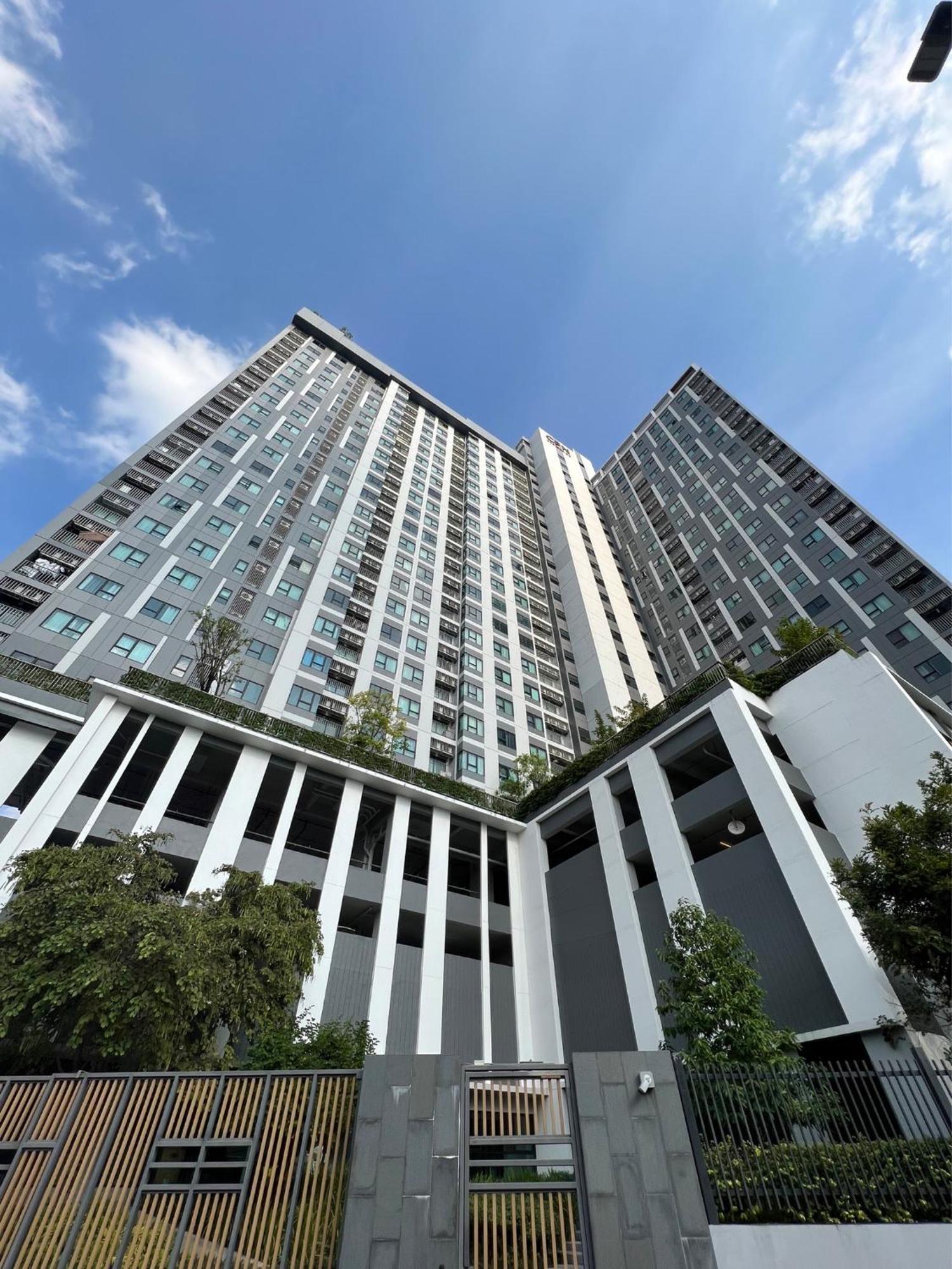 Escent Condominium Чиангмай Екстериор снимка